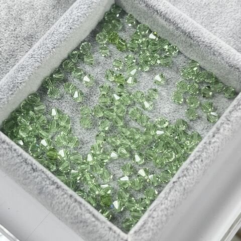 Celestial 4mm Bicone Piramit Boncuk Chrysolite (238) - Nane Renkli Boncuk