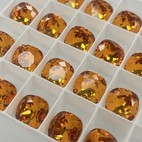 Swarovski 4470 Cushion Fancy 12mm Dark Orange F (1202)  - Kare Şekilli Turuncu Renk Kristal Taş
