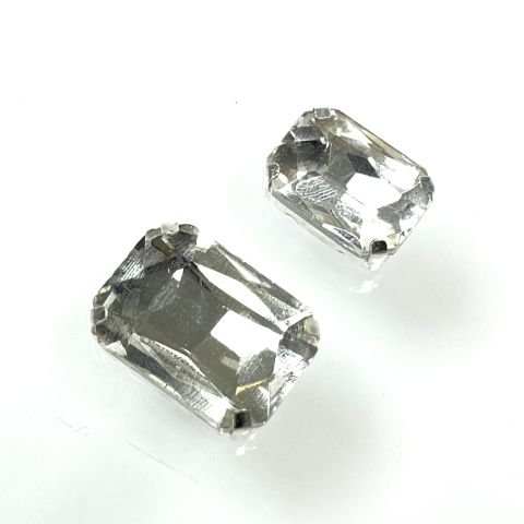 Dikdörtgen Şekilli Kasalı Dikilebilir Beyaz Cam Taş - 50 ve 10 Adet - Boy Seçenekleri Mevcuttur