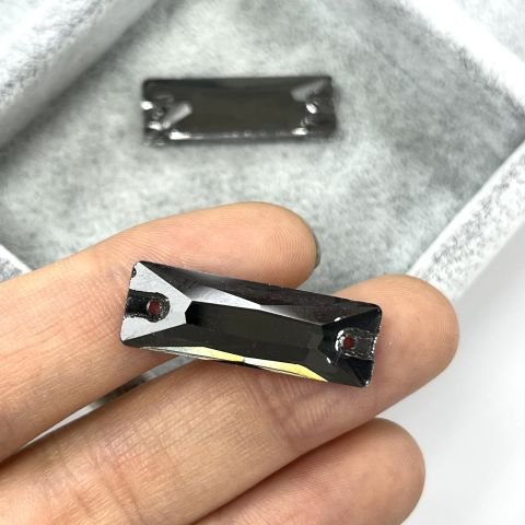 Dikdörtgen Şekilli 25,5x9mm Dikilebilir Black Diamond Cam Taş - Füme Dikme Taş