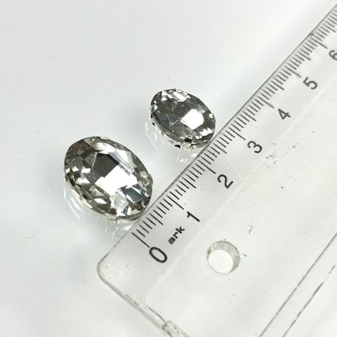 Oval Şekilli Kasalı Dikilebilir Beyaz Cam Taş - 50 ve 10 Adet - Boy Seçenekleri Mevcuttur