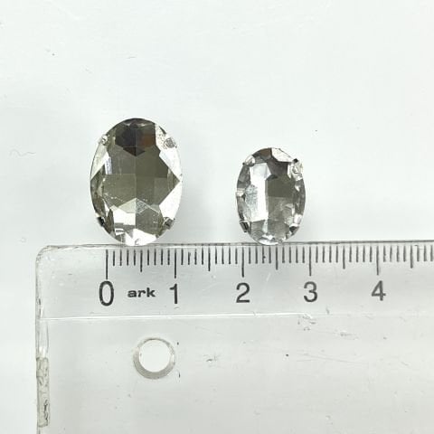 Oval Şekilli Kasalı Dikilebilir Beyaz Cam Taş - 50 ve 10 Adet - Boy Seçenekleri Mevcuttur