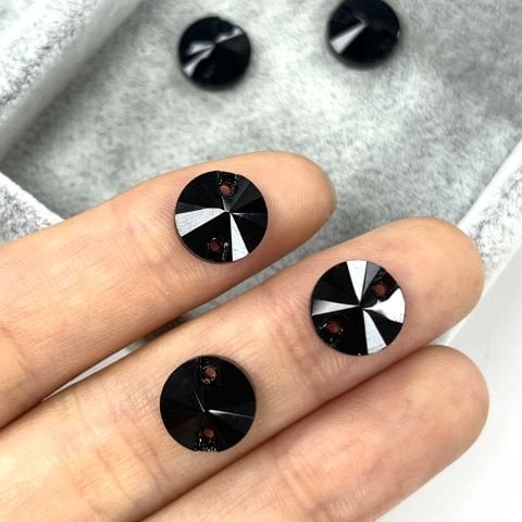 Yuvarlak Şekilli 10mm Dikilebilir Jet Black Cam Taş - Siyah Dikme Taş