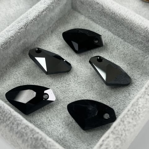 Swarovski 6656 Galactic Vertical 19mm Jet Hematite (280HEM) - Metalik Siyah Renkli Kolye Ucu