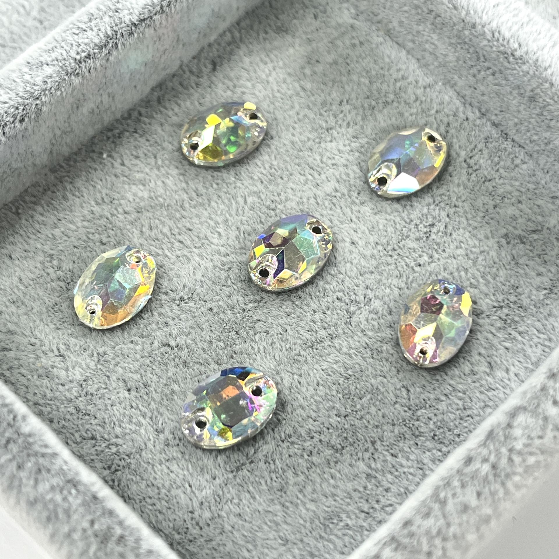 Oval Şekilli 10x7mm Dikilebilir CrystalAB Cam Taş - Janjan Dikme Taş