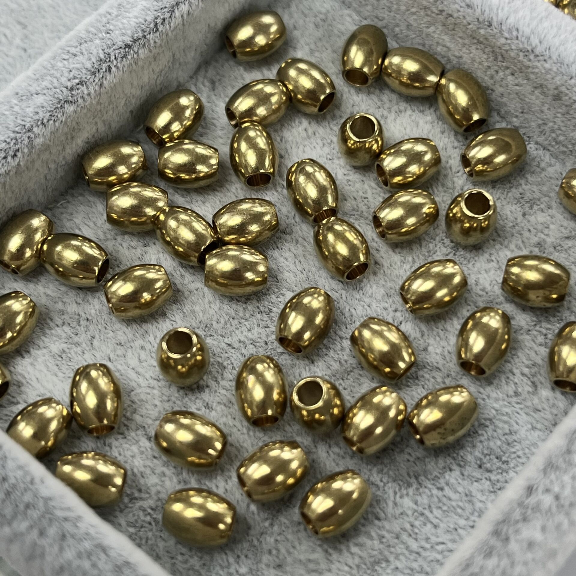 Oval Pirinç Metal Boncuk  4,80mm x 5,80 mm - Ham