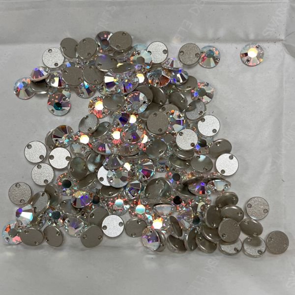 Swarovski 3204 8mm Crystal AB (001AB) F - Janjan Yuvarlak İki Delikli Dikme Taş