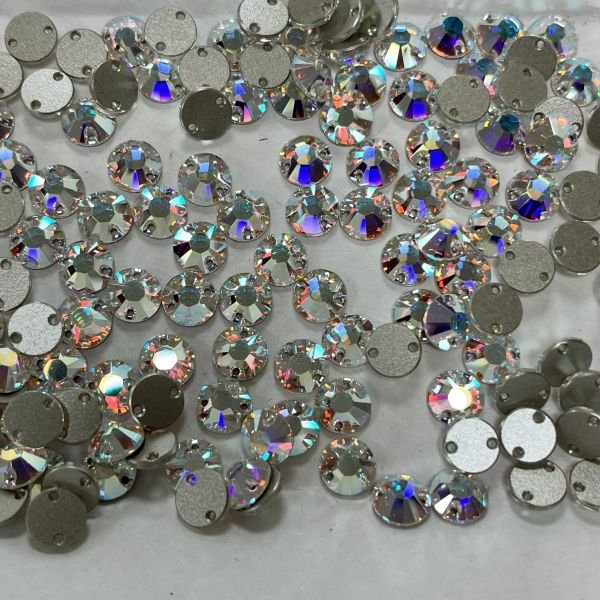 Swarovski 3204 8mm Crystal AB (001AB) F - Janjan Yuvarlak İki Delikli Dikme Taş