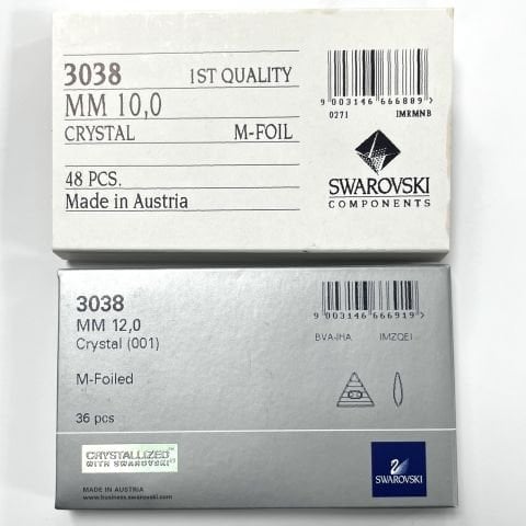 Swarovski 3038 Düğme 12mm Crystal (001) - Üçgen Şekilli Metalik Foyalı Beyaz Düğme