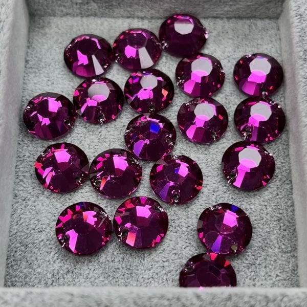 Swarovski 3204 10mm Fuchsia (502) F - Fuşya Yuvarlak İki Delikli Dikme Taş