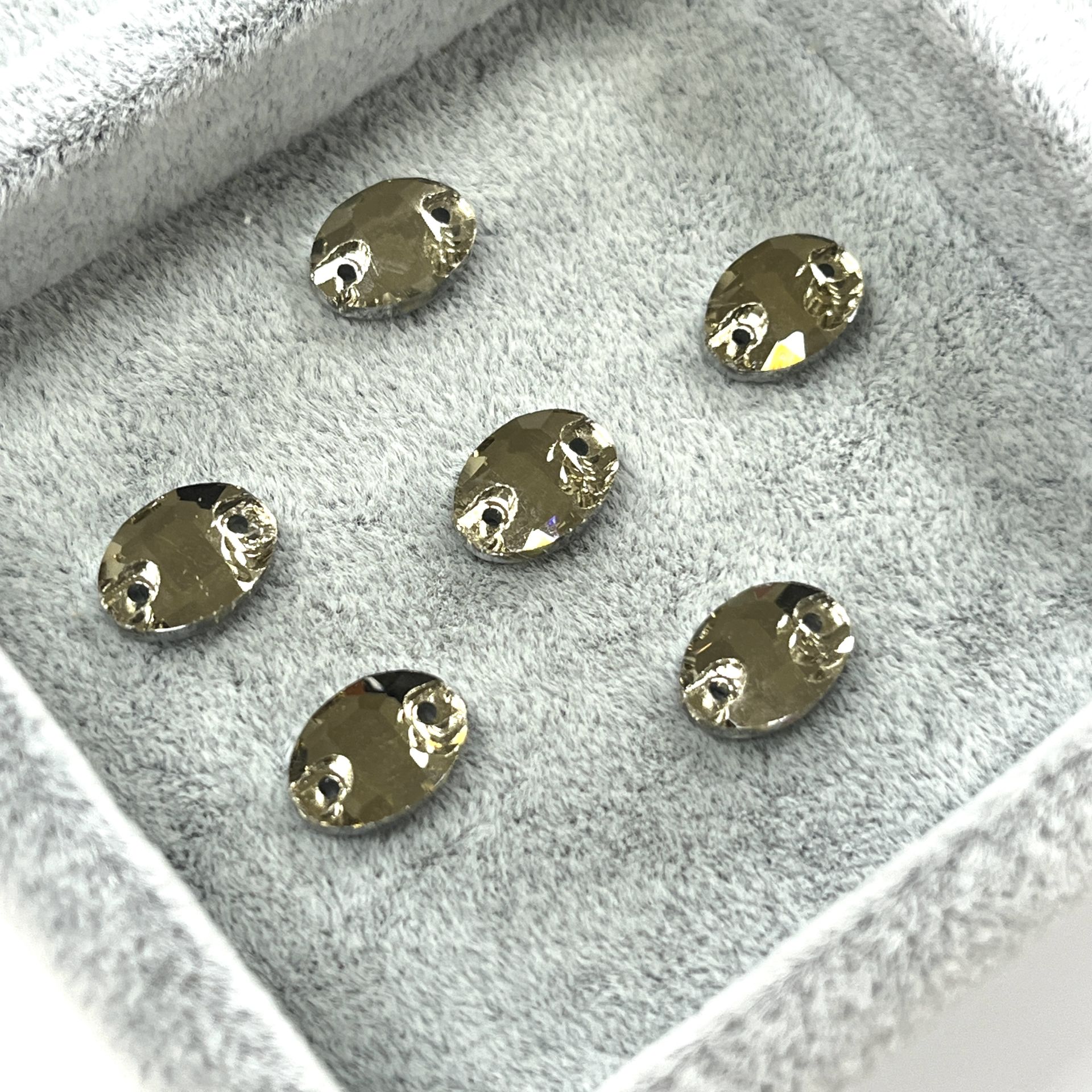 Oval Şekilli 10x7mm Dikilebilir Light Colorado Topaz Cam Taş - Açık Kahverengi Dikme Taş