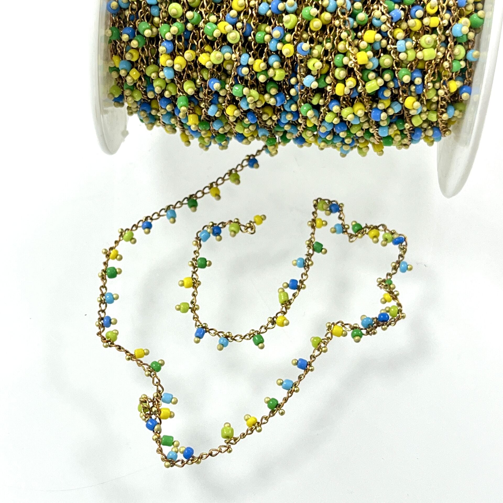 Sarı-Mavi-Yeşil Plastik Boncuklarla Süslü Pirinç Zincir Ham - Metre Seçenekleri Mevcuttur
