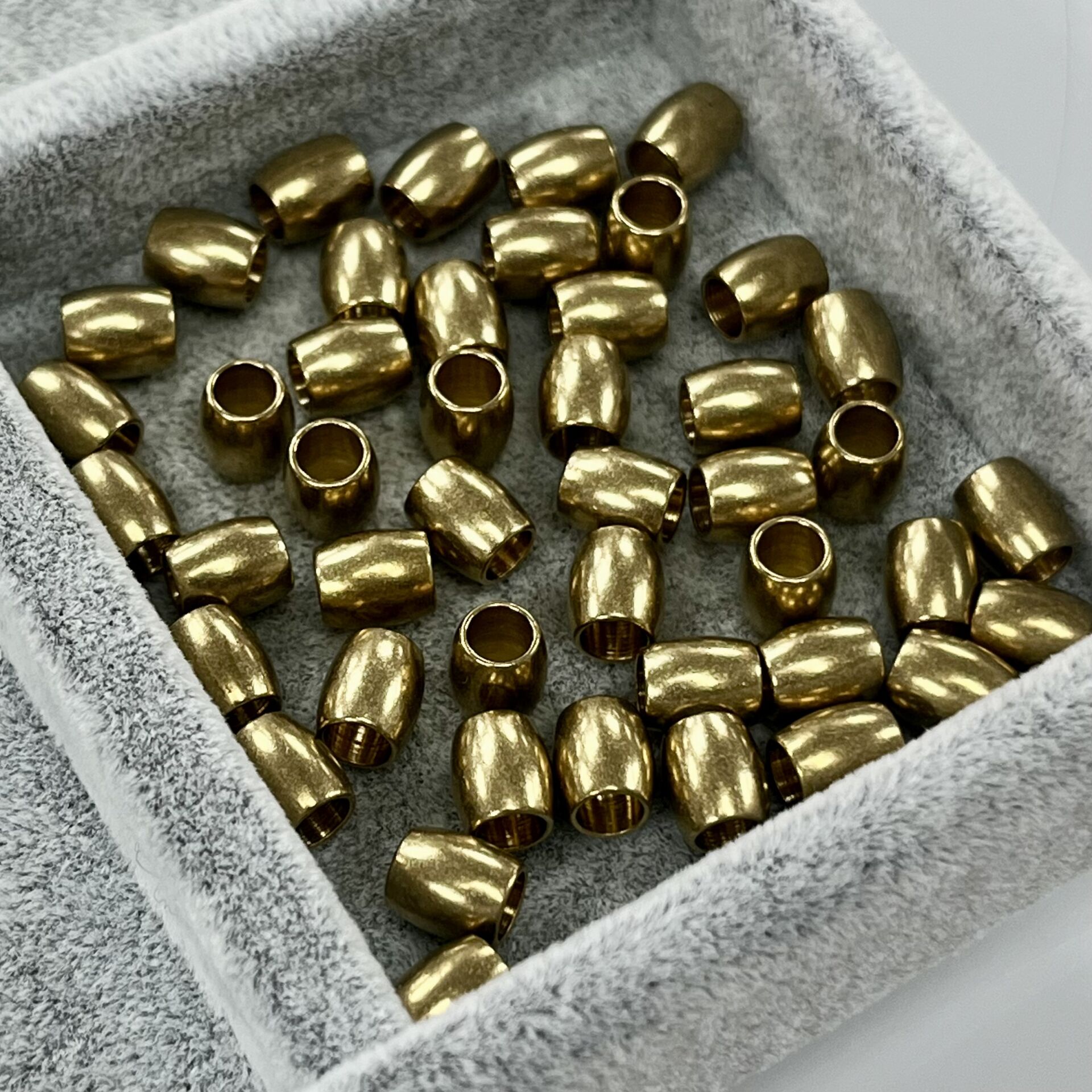 Silindir Pirinç Metal Boncuk 6mm x 7,5mm - Ham