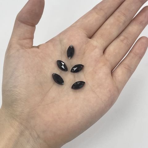 SHUTTLE 12x6MM PILLOW JET BLACK