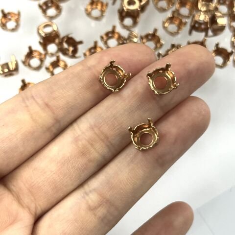 JOSEF BERGS Chaton SS39 - 4 Hole Slot - Raw