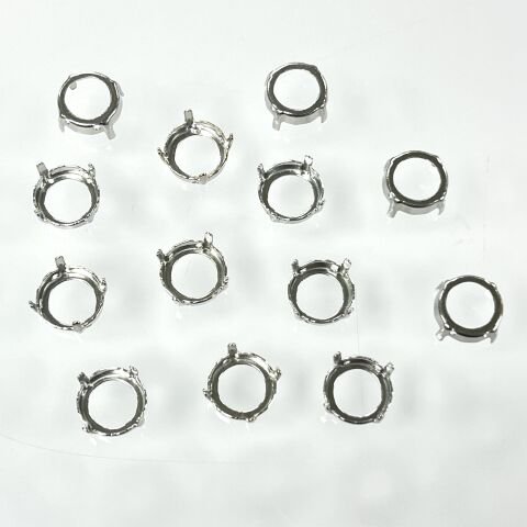 JOSEF BERGS Rivoli 14mm - 4 Delikli Yuva - Beyaz Kaplamalı