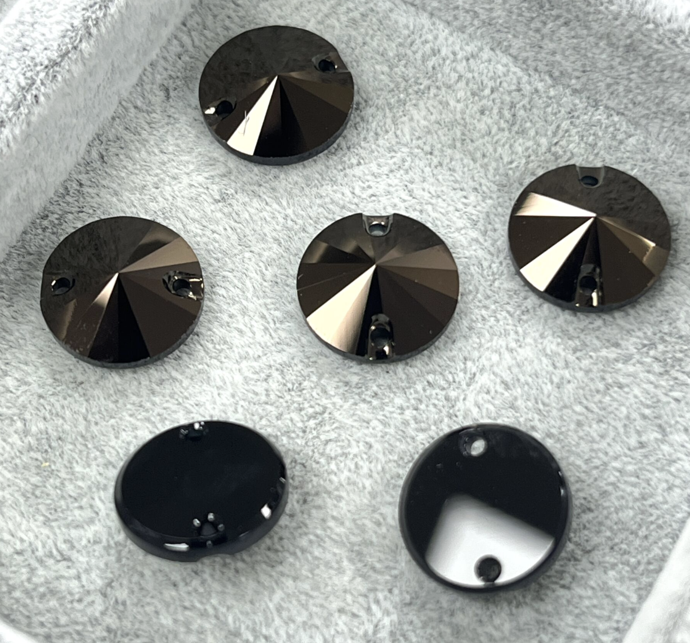 Swarovski 3200 Rivoli 14mm Jet Nut (280NUT) Unfoiled - Mokka Yuvarlak İki Delikli Dikme Taş