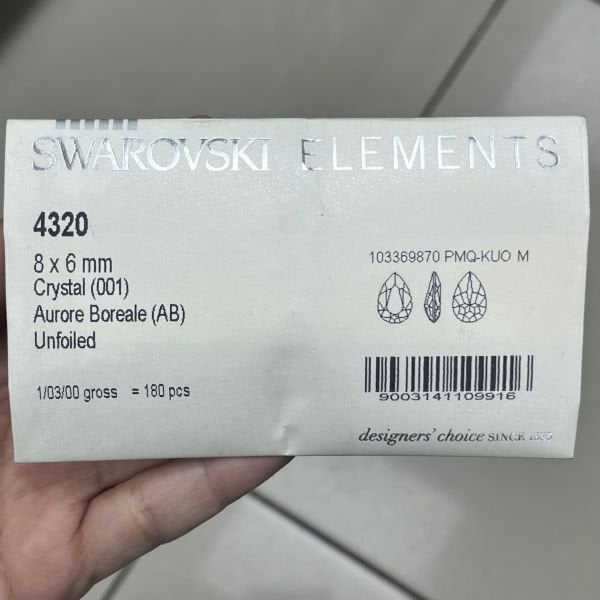 Swarovski 4320 Damla 8x6mm Crystal AB (001AB) Foyasız - Janjan Damla Şekilli Taş