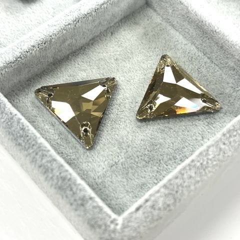 Üçgen Şekilli 22mm Dikilebilir Light Colorado Topaz Cam Taş - Açık Kahverengi Dikme Taş