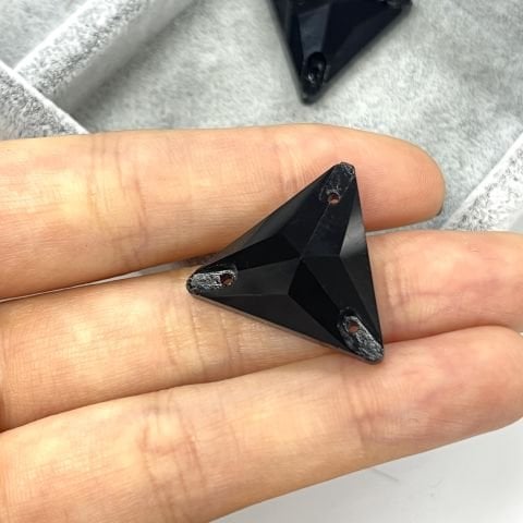 Üçgen Şekilli 22mm Dikilebilir Jet Black Cam Taş - Siyah Dikme Taş
