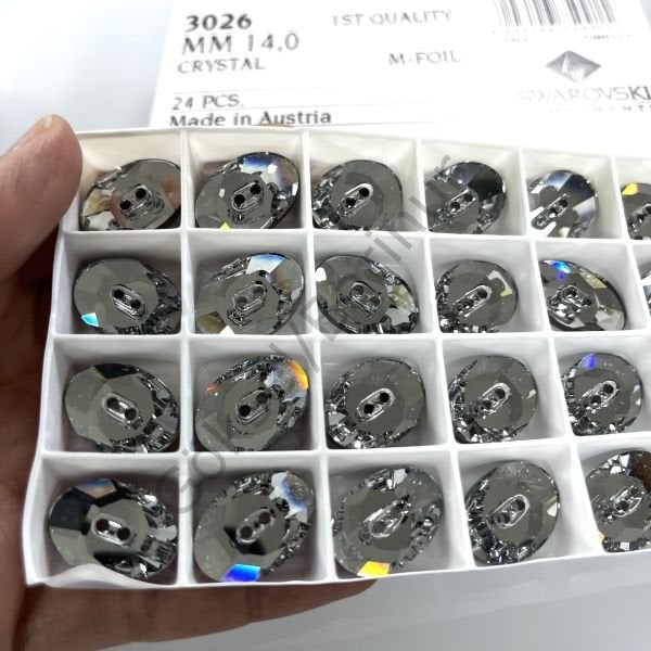 Swarovski 3026 Düğme 20x14mm Crystal (001) M - Beyaz Oval Düğme Metalik Foyalı