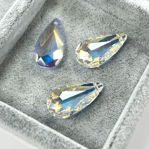 Swarovski 6100 İnce Damla 24x12mm Crystal AB (001AB) - Janjan Kolye Ucu
