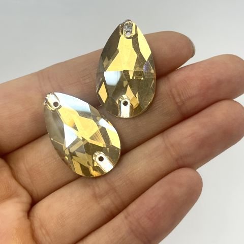 Damla Şekilli 28x17mm Dikilebilir Crystal Golden Shadow Cam Taş - Şampanya Dikme Taş