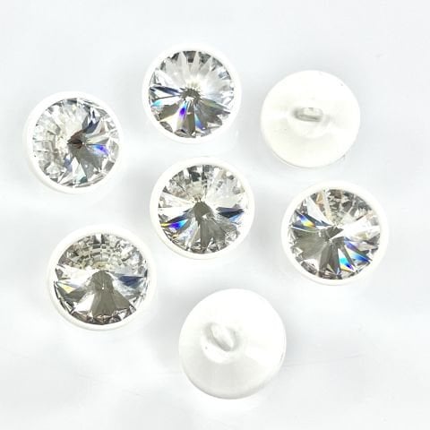 1770/218 Beyaz Plastik Çerçeve İçine Oturtulmuş 18mm Rivoli Kristalli Alttan Dikilebilir Düğme