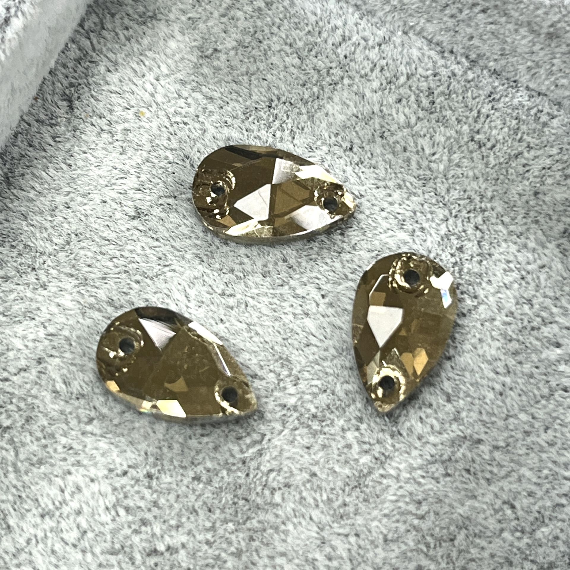 Damla Şekilli 12x7mm Dikilebilir Light Colorado Topaz Cam Taş - Acık Kahverengi Dikme Taş