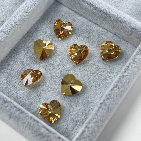 Swarovski 6228 Kalp 10mm Crystal Aurum (001AUR) - Altın Renk Kolye Ucu