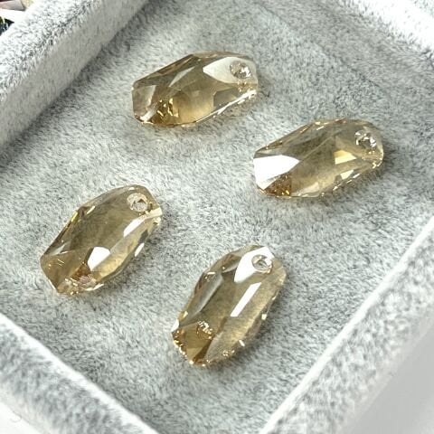 Swarovski 6673 Meteor 18mm Crystal Golden Shadow (001GSHA) - Sarkıt Şekilli Tek Delikli Altın Renkli Kolye Ucu