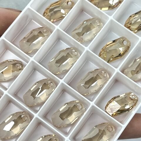 Swarovski 6673 Meteor 18mm Crystal Golden Shadow (001GSHA) - Sarkıt Şekilli Tek Delikli Altın Renkli Kolye Ucu