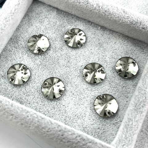 Swarovski 3200/G Rivoli 10mm Black Diamond (215) Foiled - Füme Yuvarlak İki Delikli Dikme Taş